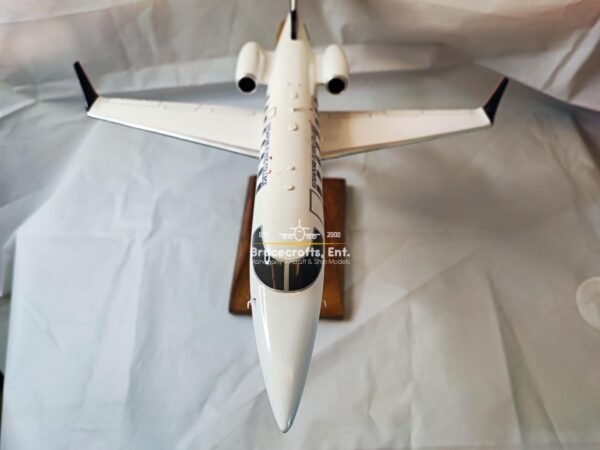 Learjet 45 Singapore Fying College with detailed craftsmanship.